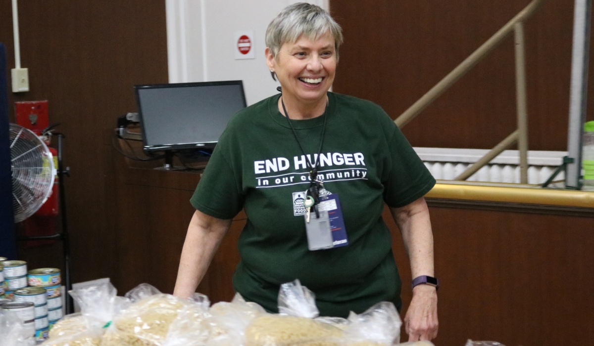 Carol, an AmeriCorps member, coordinates the food pantry at the Hines VA.