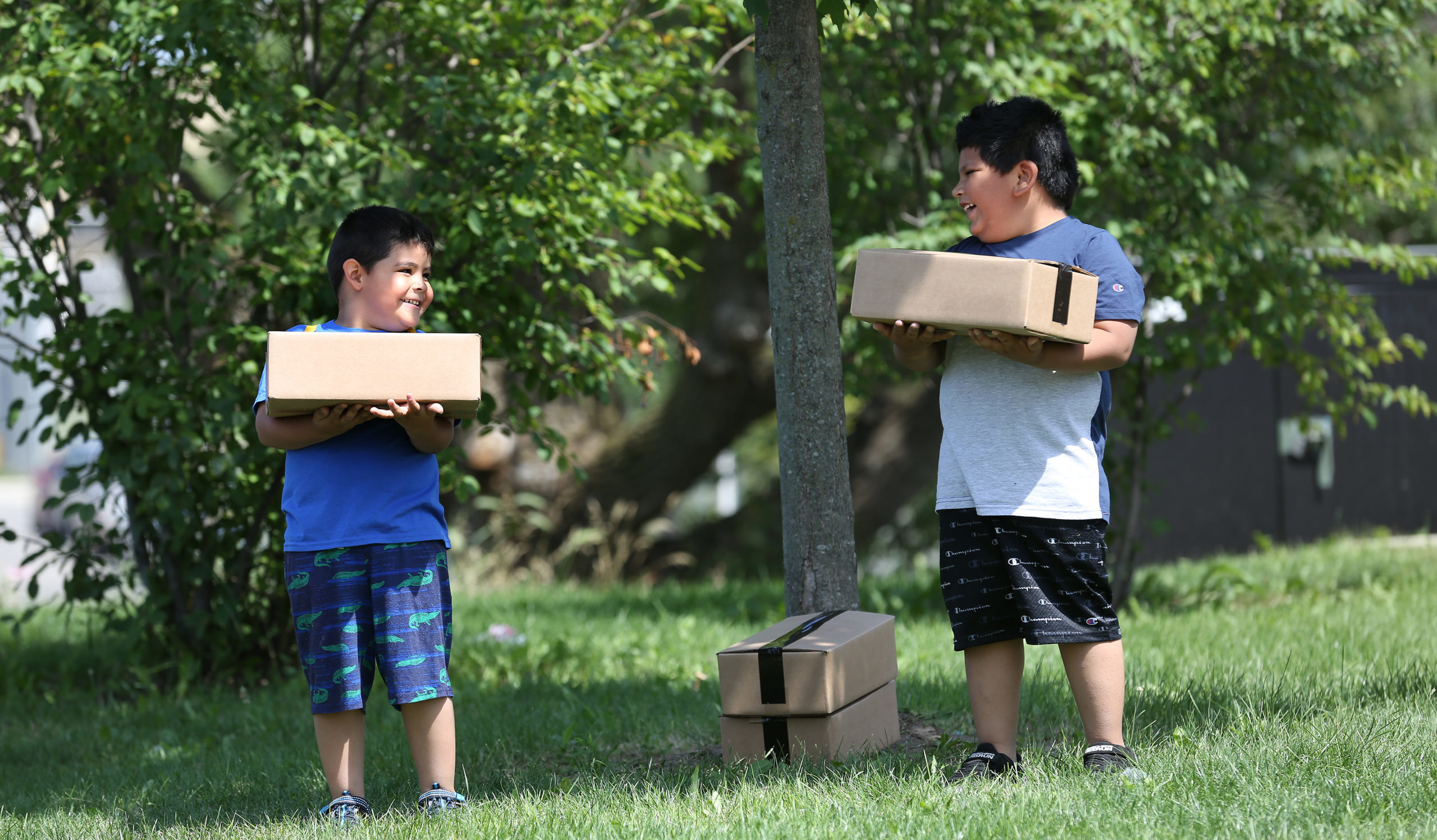 'Feeding the kids of the neighborhood': Lunch Bus provides summer meals