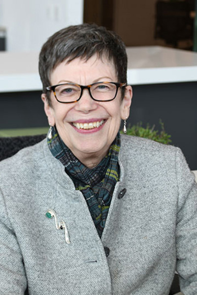 Peg Veach
